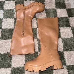 UNIONBAY Women's Tan Lug Sole Boots